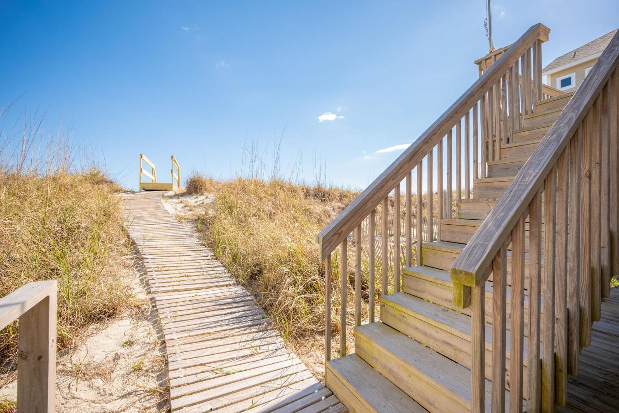 Re-Juvenated Vila Oak Island Exterior foto